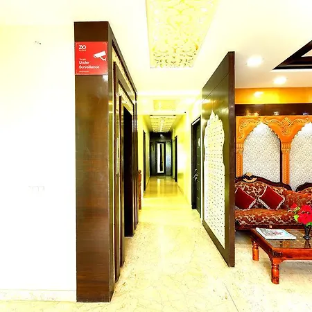 Zo Rooms Sc Road Sindhi Camp